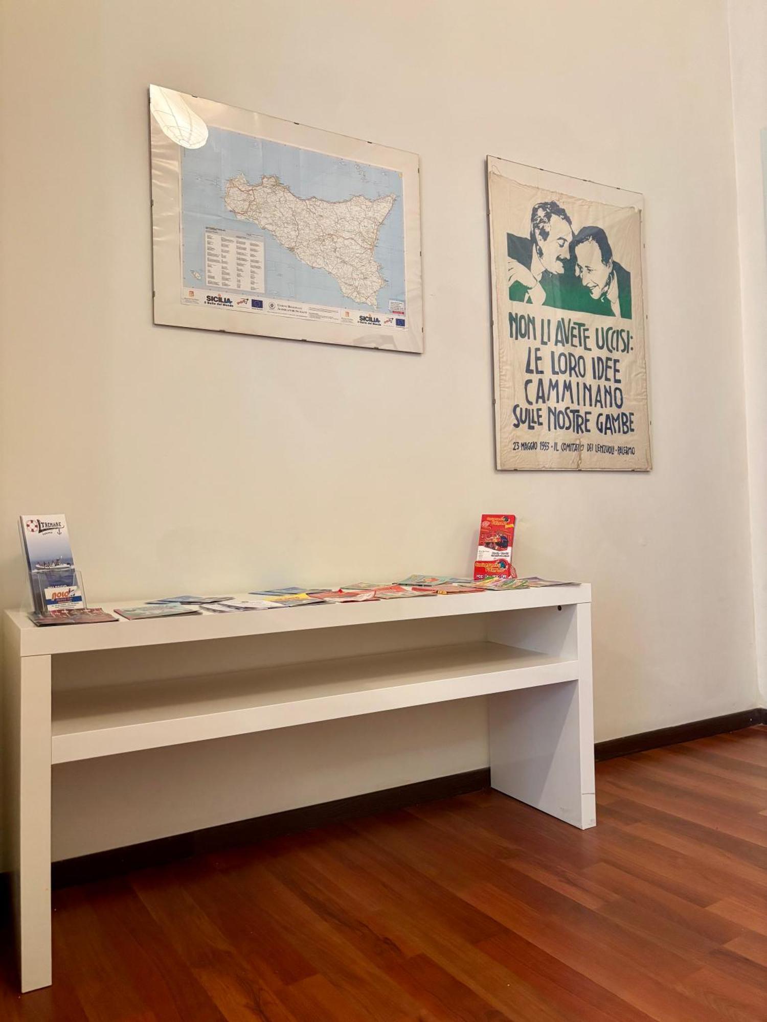 Castelnuovo Rooms #Politeama ปาแลร์โม ภายนอก รูปภาพ
