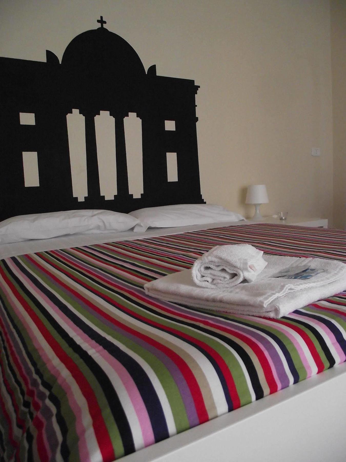 Castelnuovo Rooms #Politeama ปาแลร์โม ภายนอก รูปภาพ
