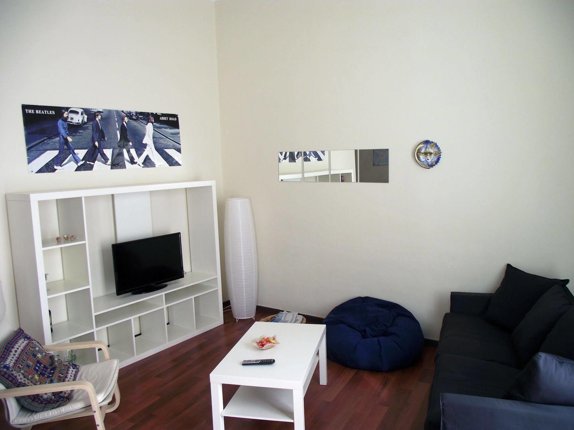 Castelnuovo Rooms #Politeama ปาแลร์โม ภายนอก รูปภาพ